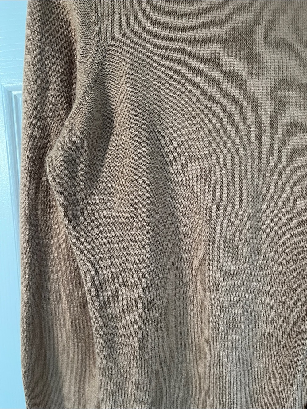 Ann Taylor Camel Lightweight Cardigan Size Small - Picture 6 of 6